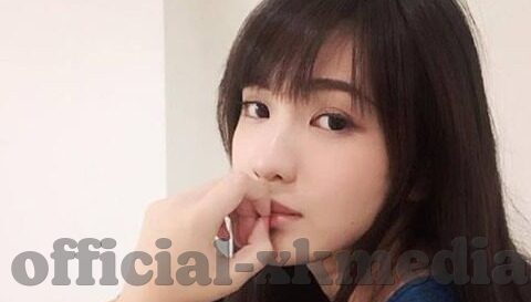 日韩制服中文字幕-穿行于青春的色彩，日韩制服与中文字幕的魅力交织